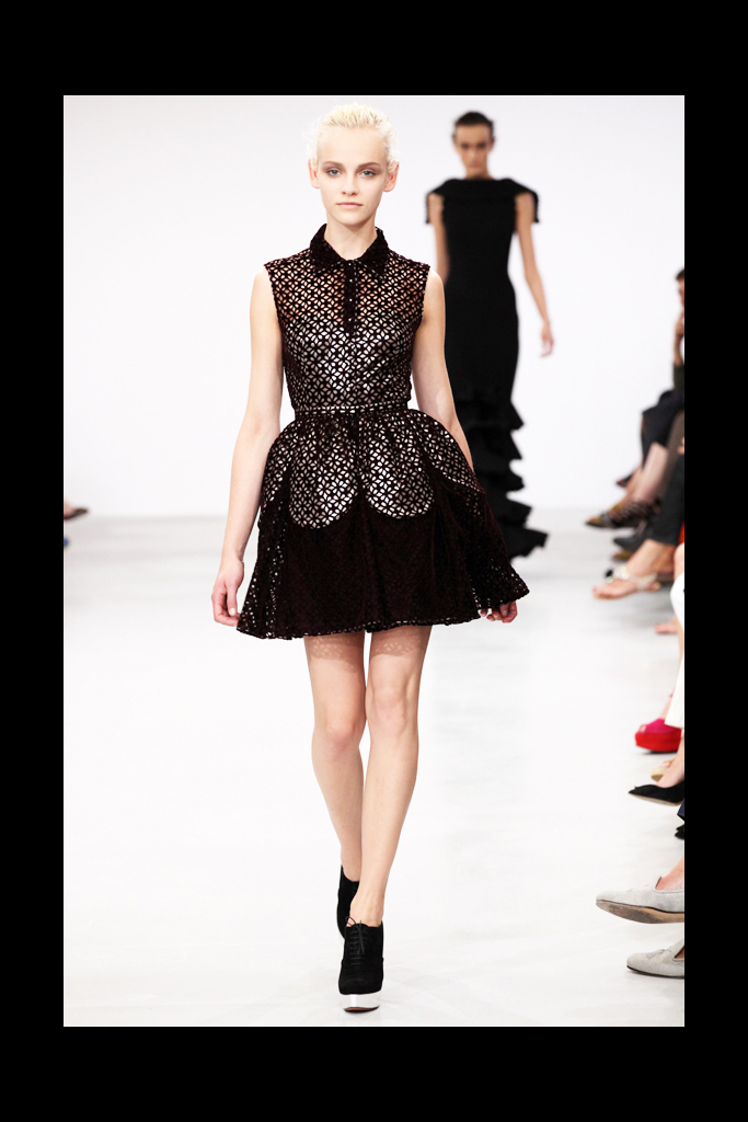 Azzedine Alaia 2011ﶬ߼ƸDƬ