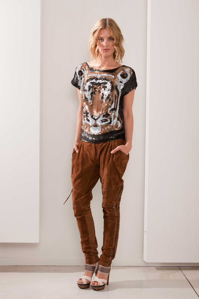 Barbara Bui 2012紺ɼϵиDƬ