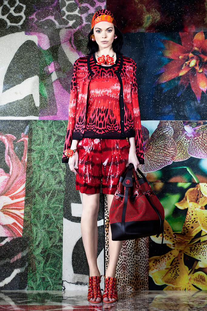 Roberto Cavalli 2012紺ɼϵиDƬ