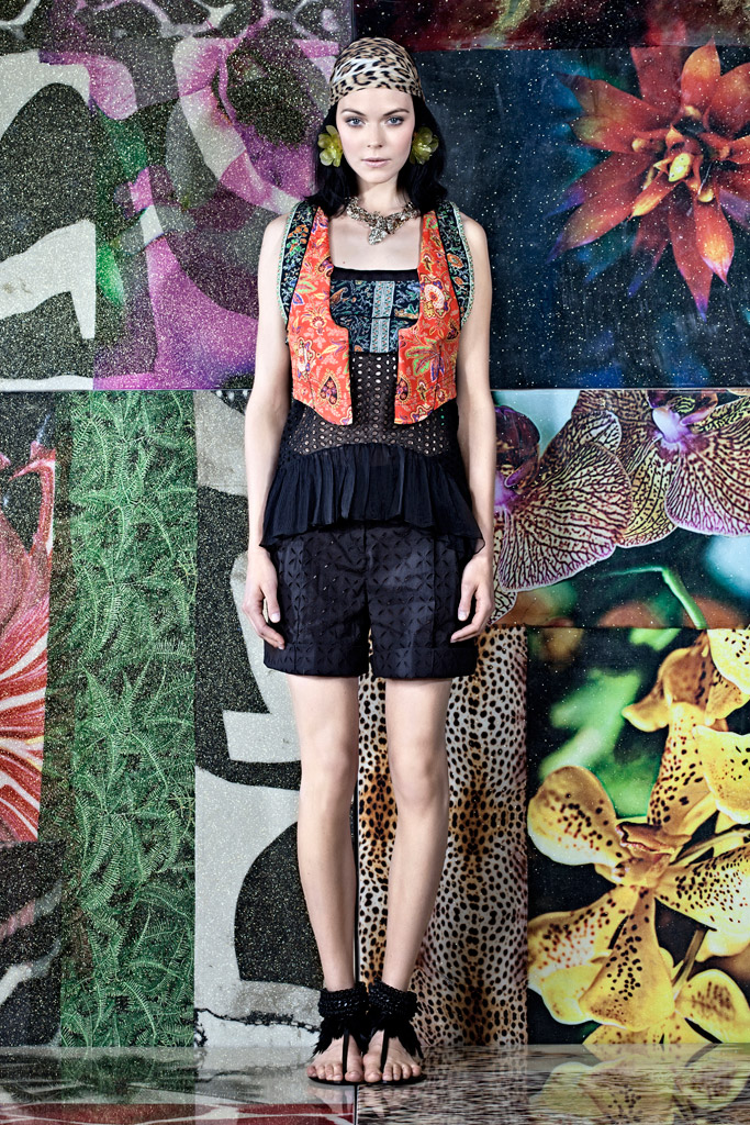 Roberto Cavalli 2012紺ɼϵиDƬ