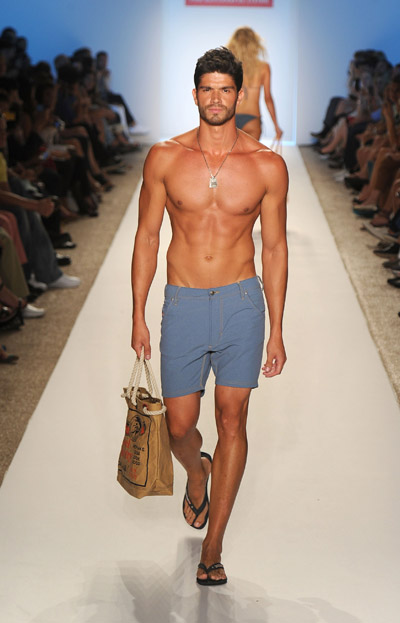 Diesel 2012~Ӿb(chng)DƬ