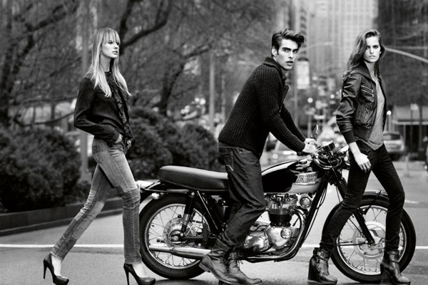 DKNY Jeans 2011＾V DƬ