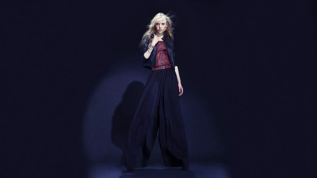 Stradivarius 2011.8 lookbookDƬ