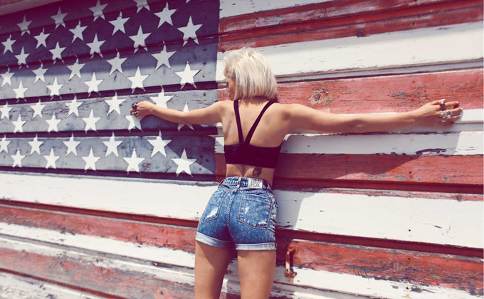 Wildfox Ӿby Wildfox Couture 2011ﶬ Lookbook DƬ