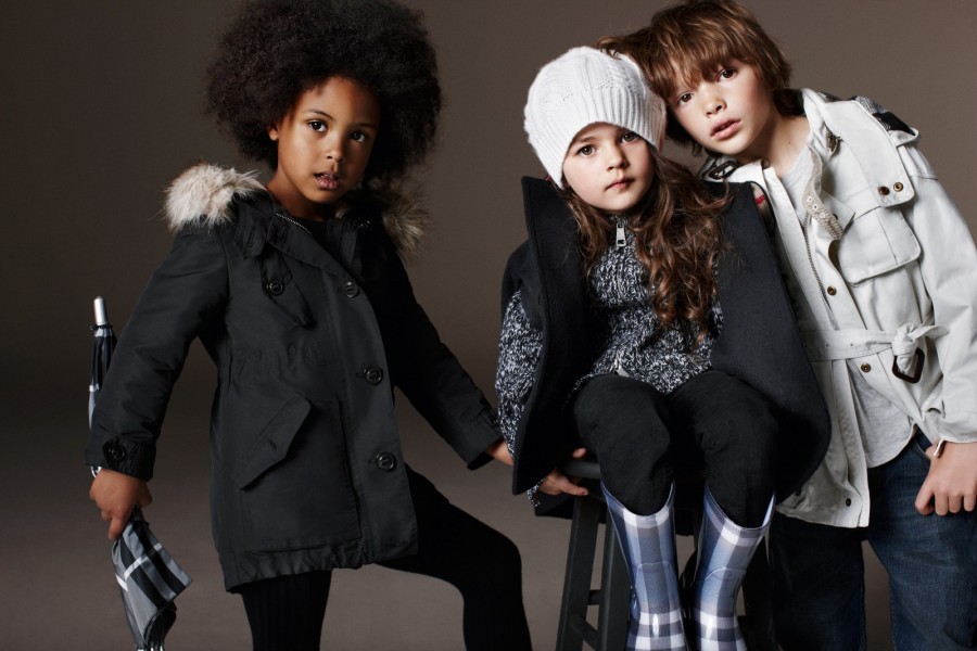 Burberry 2011秋冬 童裝廣告高清圖片