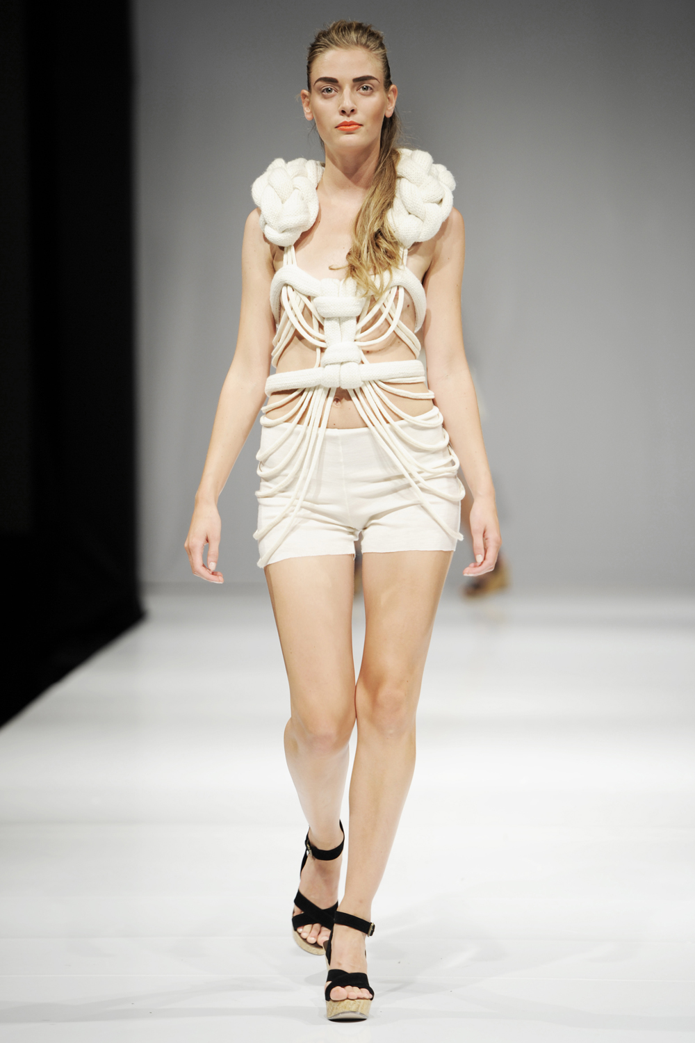 Stine Ladefoged 2012 籾DƬ