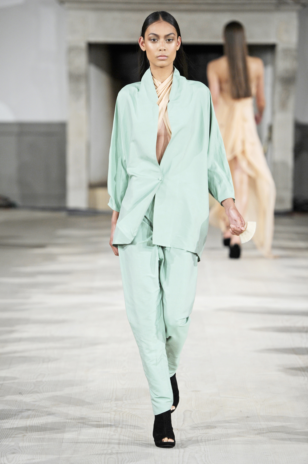 Veronica B. Vallenes 2012 籾DƬ
