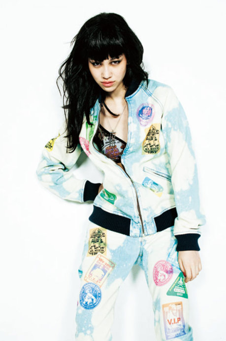 HYSTERIC GLAMOUR 2011ﶬ LookBookDƬ