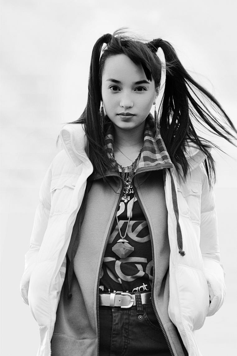 Bershka 2011ﶬVƬDƬ