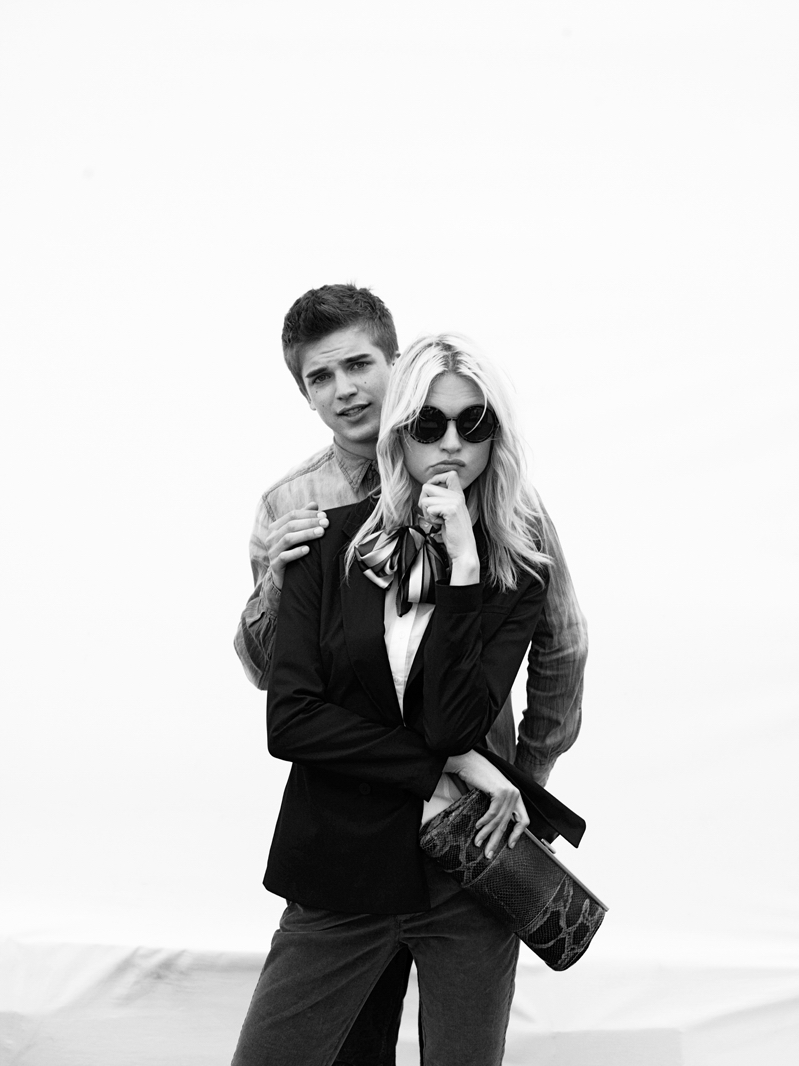 Bershka 2011ﶬVƬDƬ
