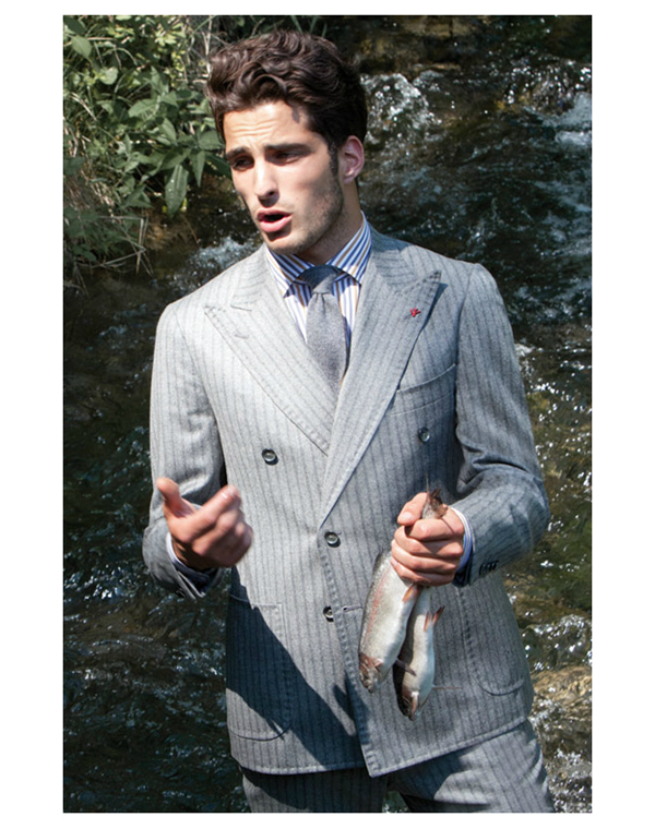Isaia 2011ﶬbLookbookDƬ