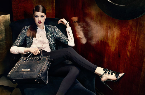 Karen Millen 2011秋冬女裝廣告