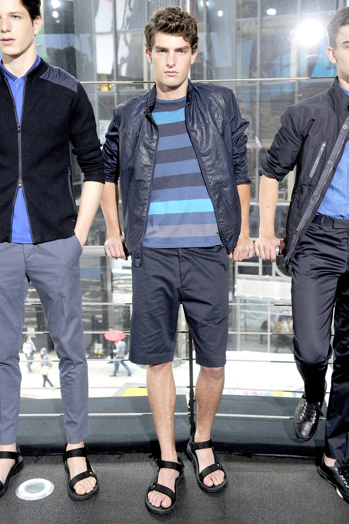 DKNY 2012ĳ¸DƬ