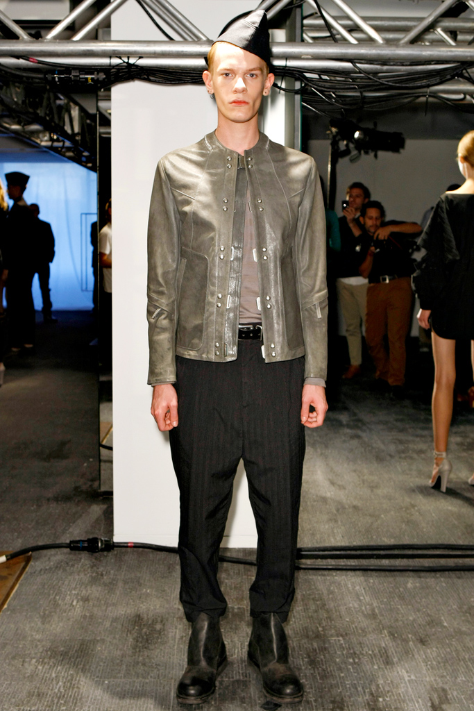 Alexandre Plokhov 2012DƬ