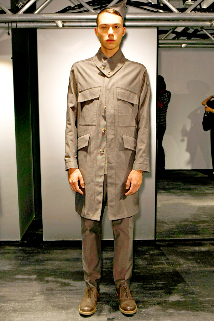 Alexandre Plokhov 2012DƬ