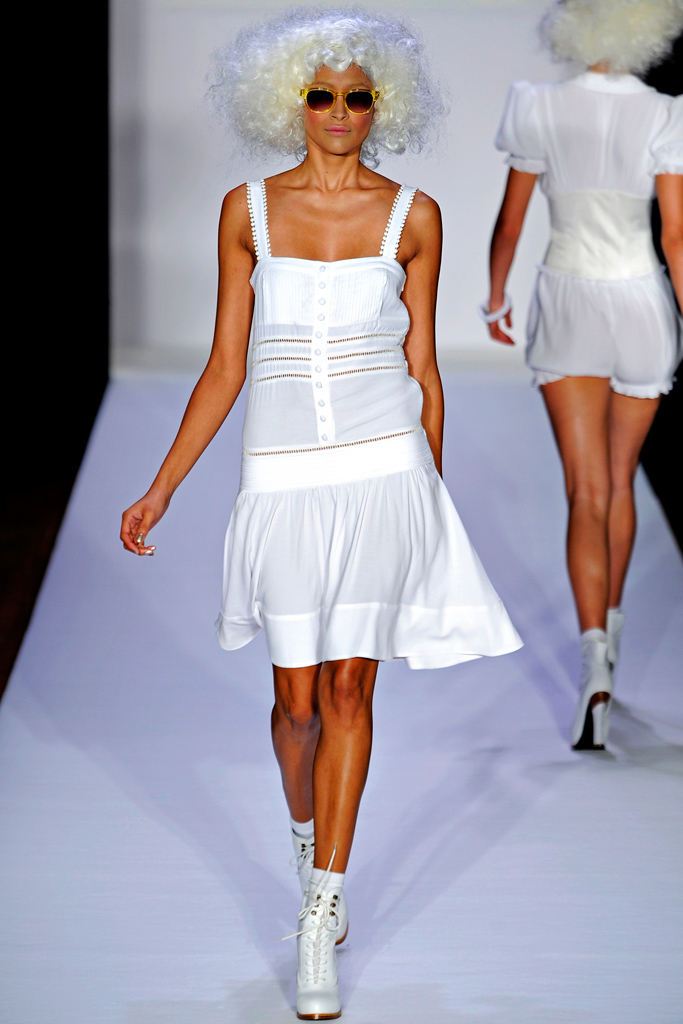 Bebe 2012DƬ