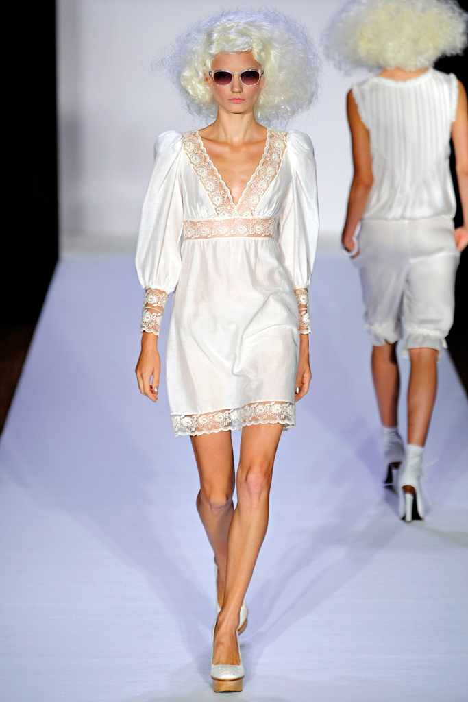 Bebe 2012DƬ