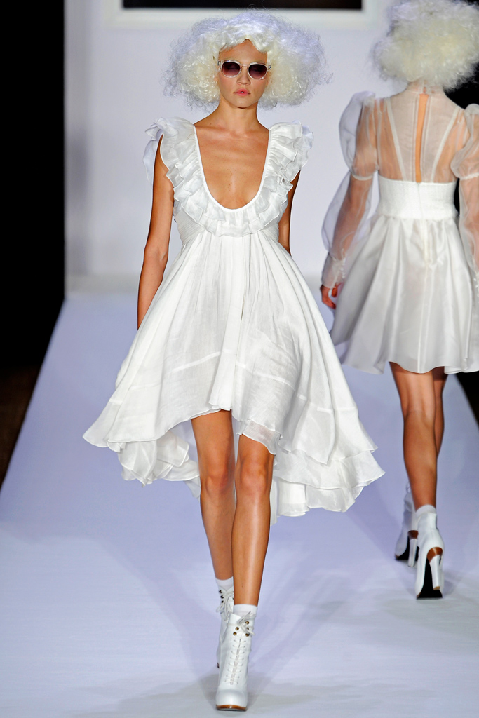 Bebe 2012DƬ