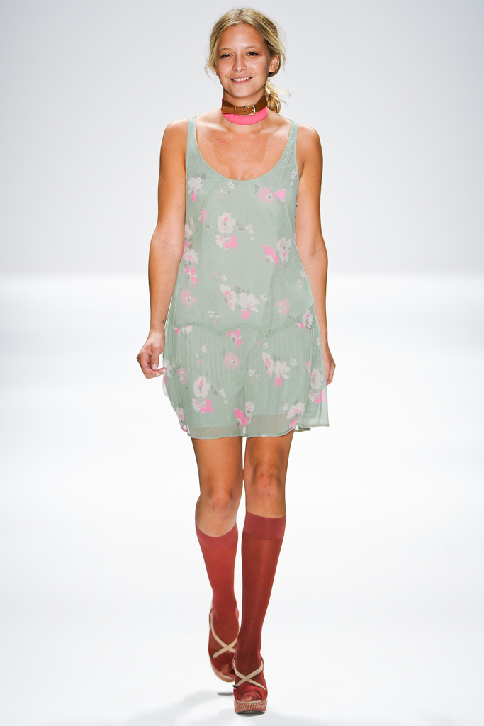 Charlotte Ronson 2012DƬ