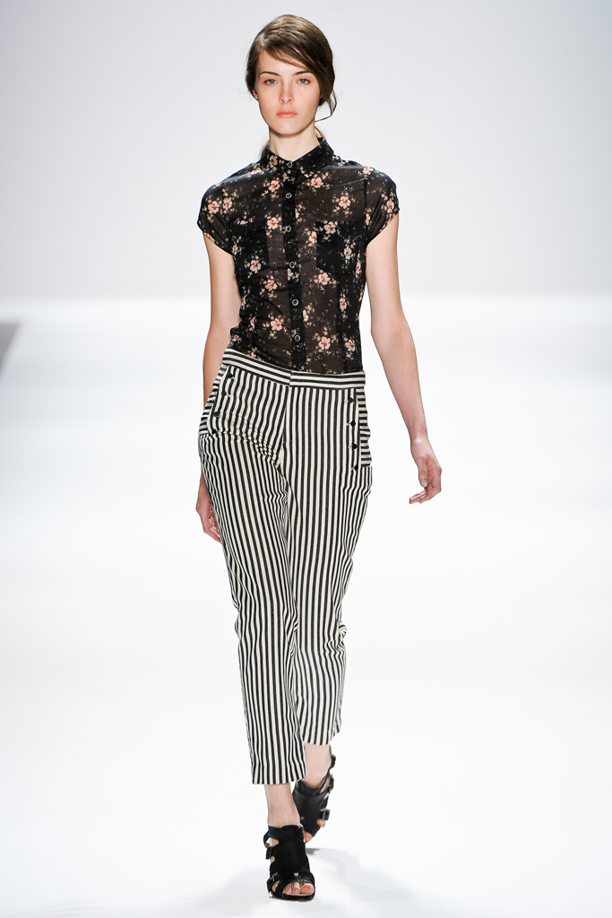 Charlotte Ronson 2012DƬ