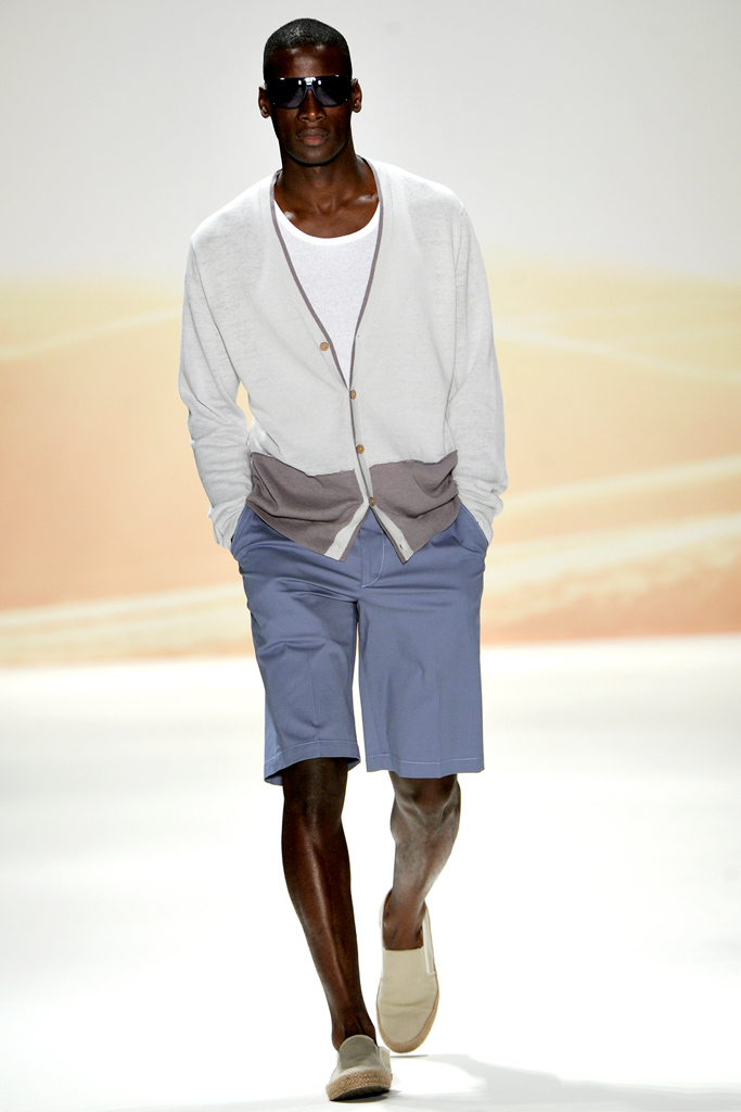 Perry Ellis 2012DƬ