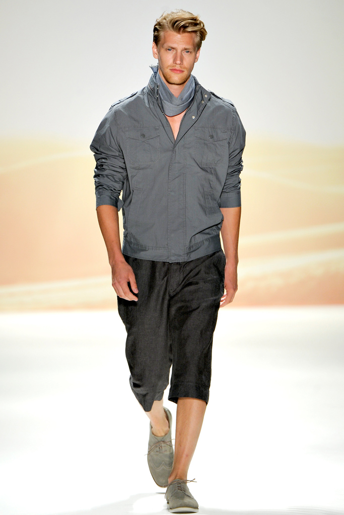 Perry Ellis 2012DƬ