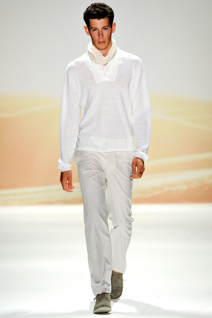 Perry Ellis 2012DƬ