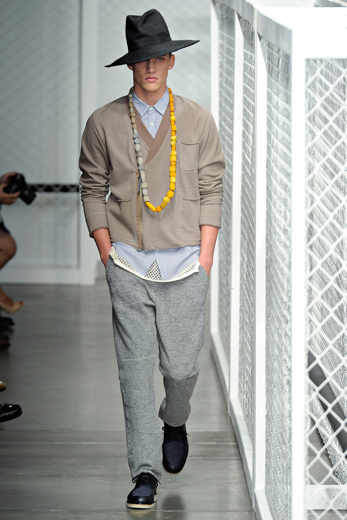 Robert Geller 2012DƬ