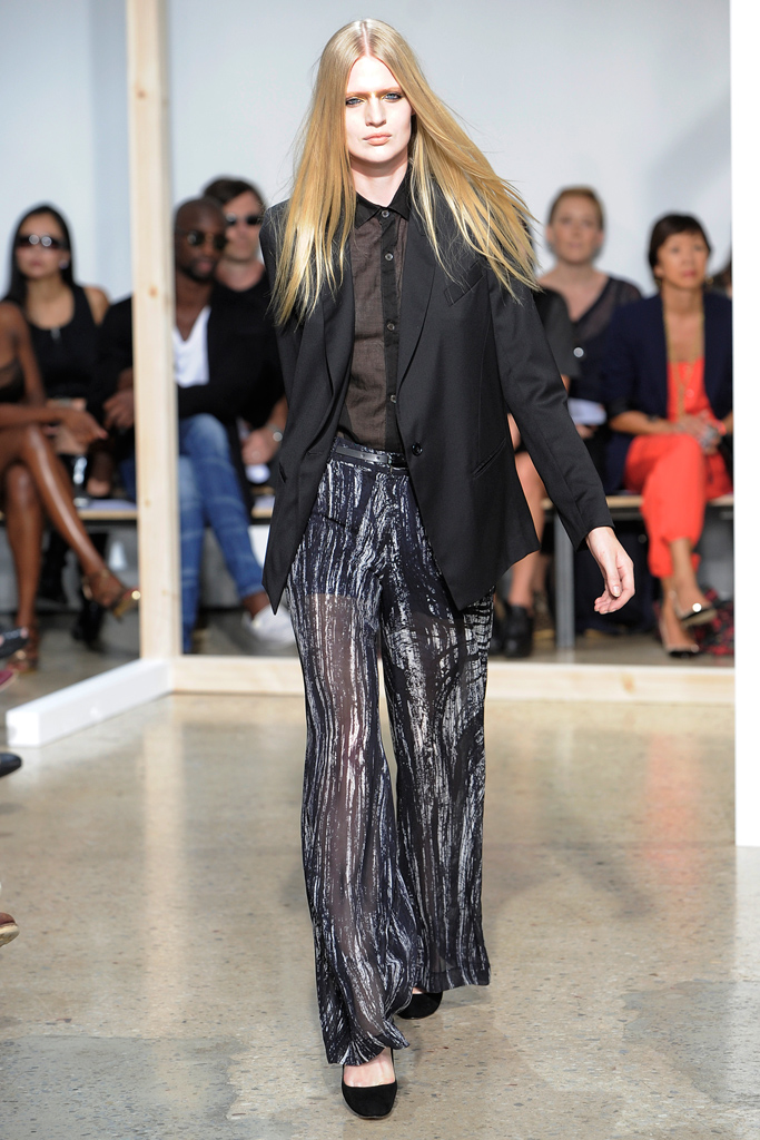 Tess Giberson 2012DƬ