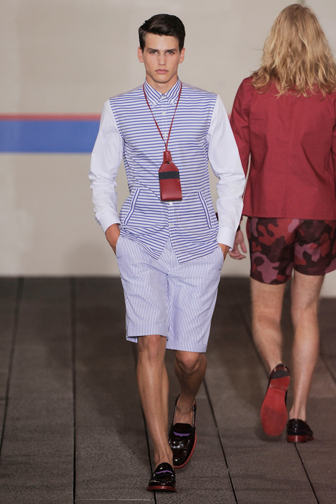 Tommy Hilfiger 2012bDƬ