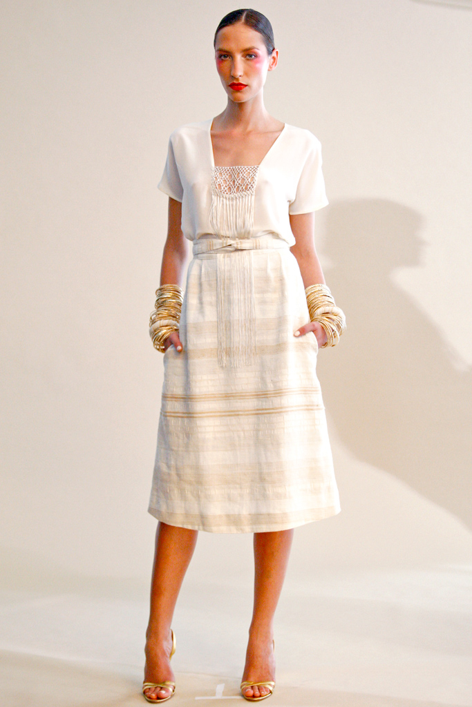 Tribune Standard 2012DƬ