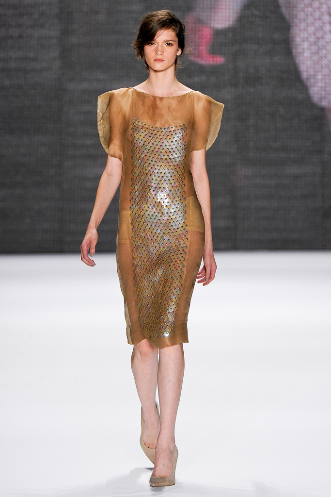Vivienne Tam 2012DƬ