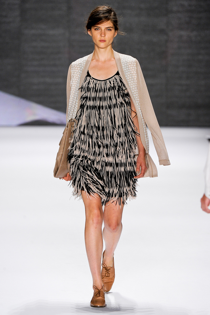 Vivienne Tam 2012DƬ