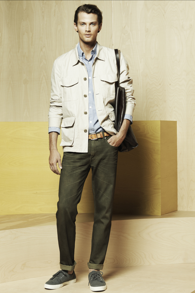 Gap 2012DƬ