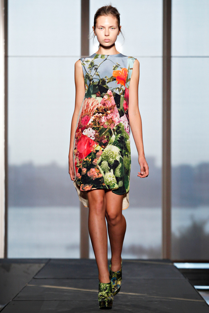 Julian Louie 2012DƬ