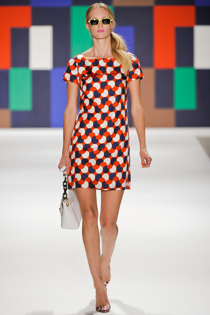 Milly 2012DƬ