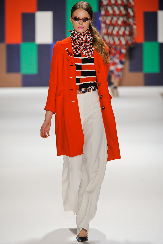 Milly 2012DƬ