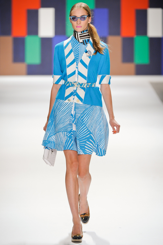 Milly 2012DƬ