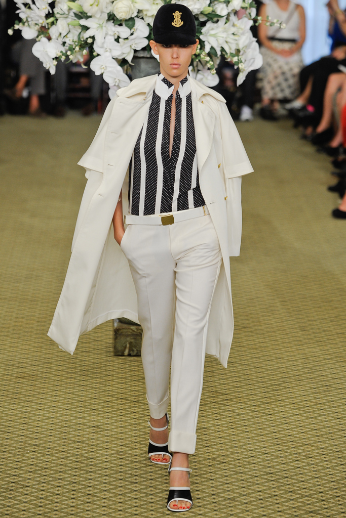 Bill Blass 2012DƬ