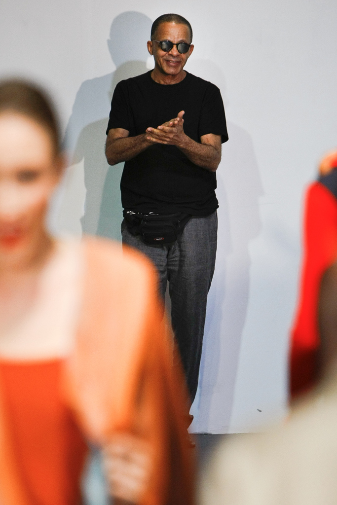 Stephen Burrows 2012DƬ
