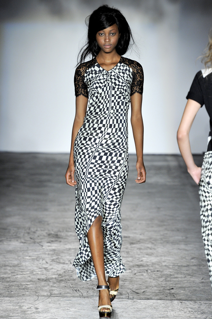 Clements Ribeiro 2012(chng)DƬ