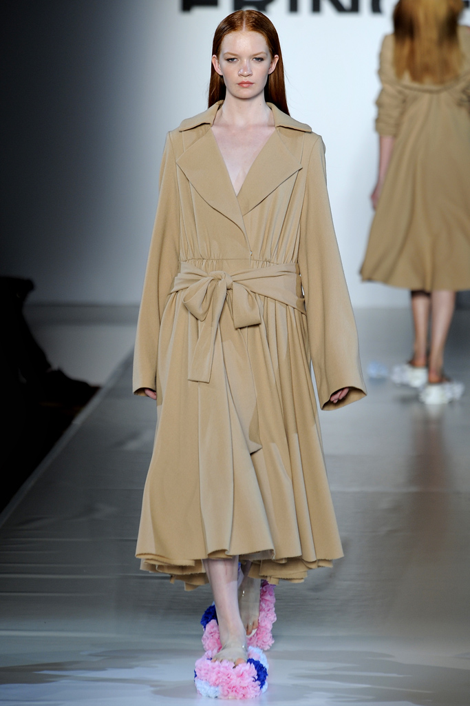 Fashion Fringe 2012(chng)DƬ