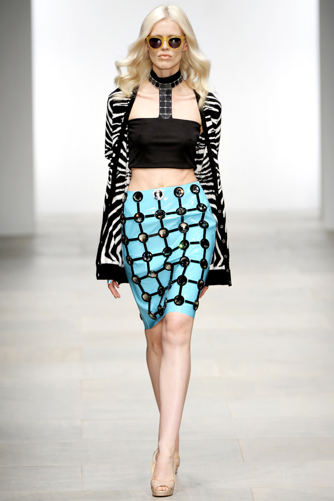 Holly Fulton 2012DƬ