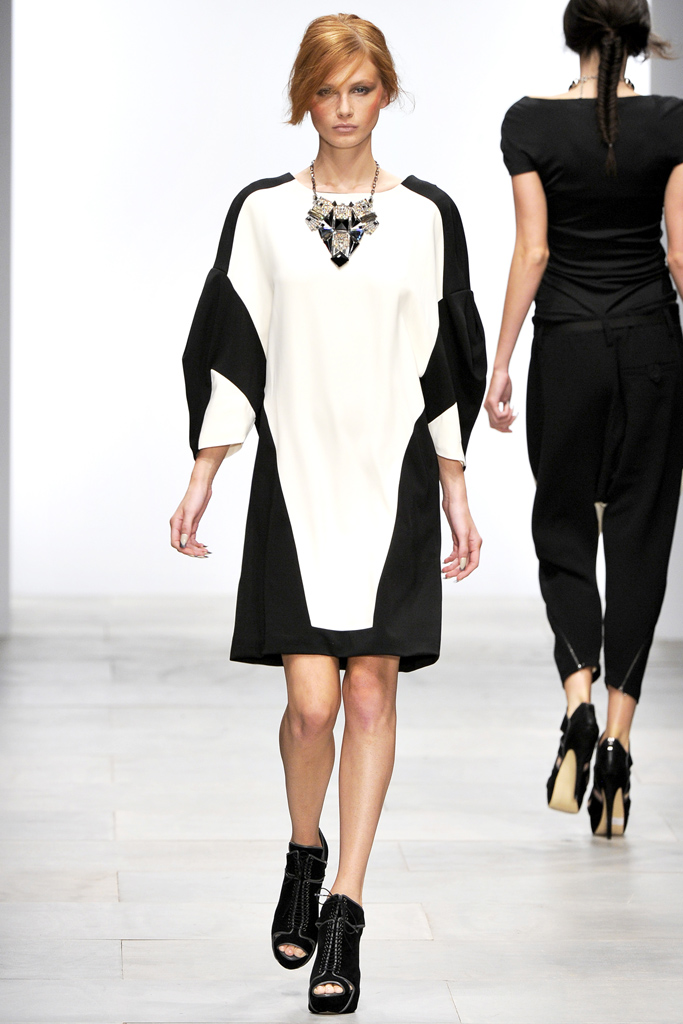 Jean-Pierre Braganza 2012DƬ
