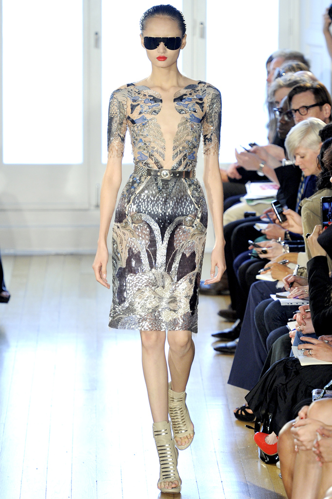Julien Macdonald 2012DƬ
