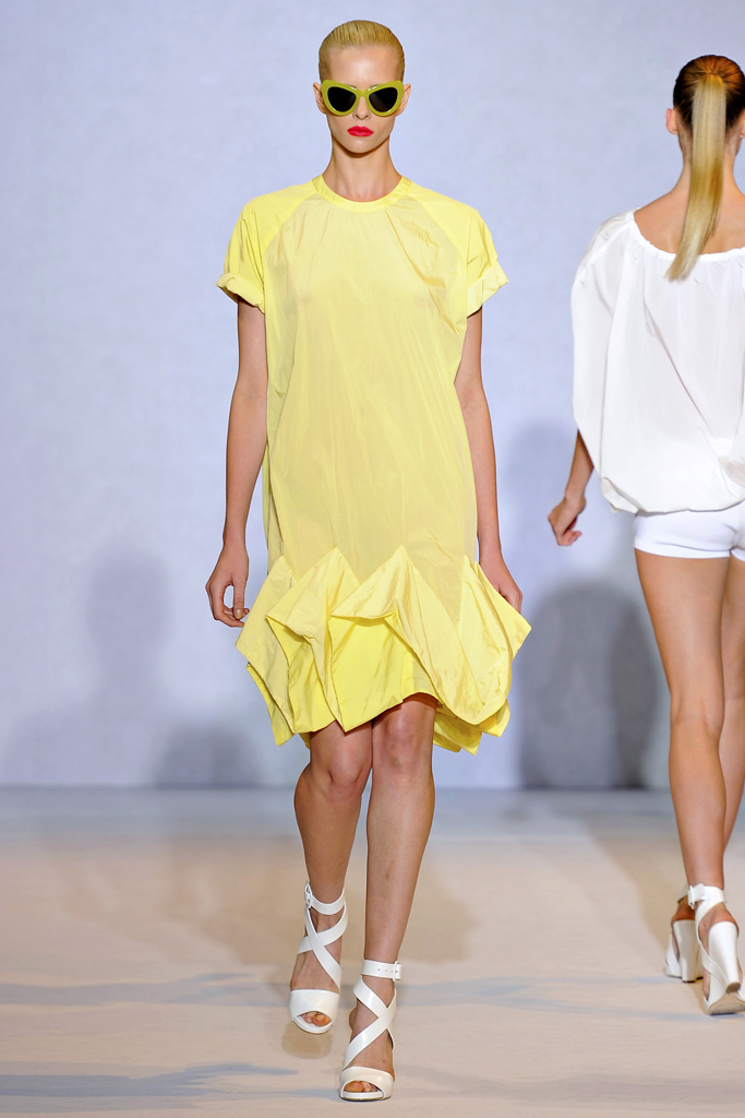 Nicole Farhi 2012DƬ