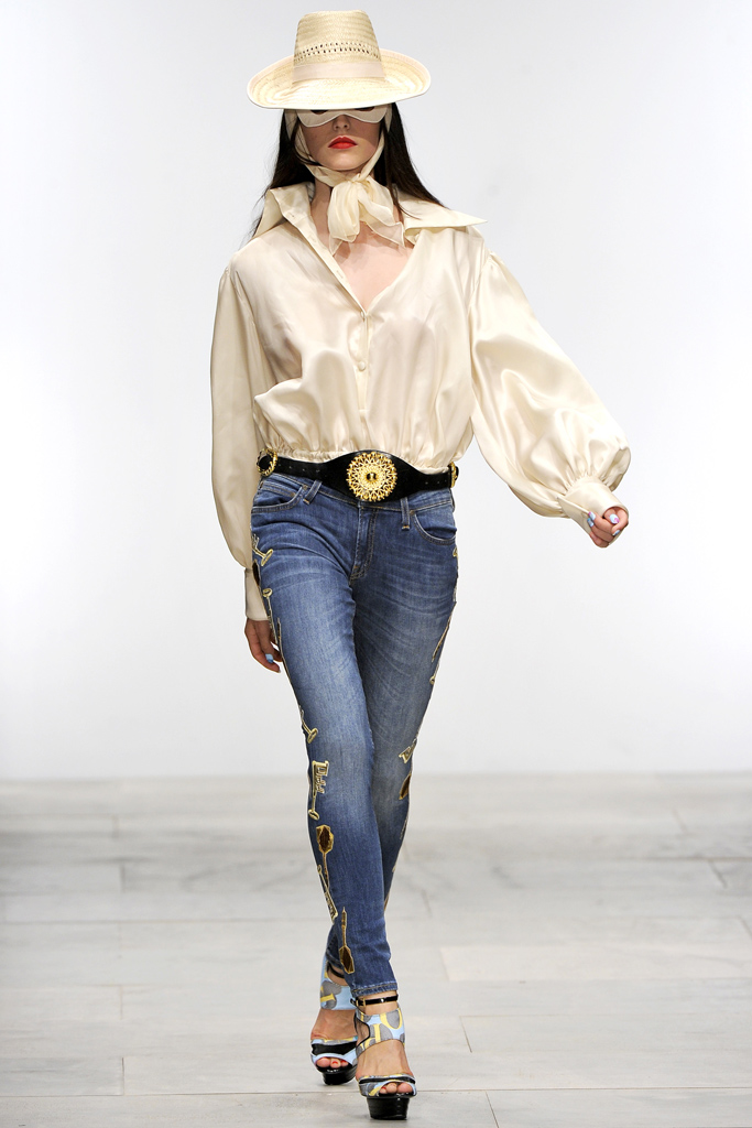 PPQ 2012DƬ