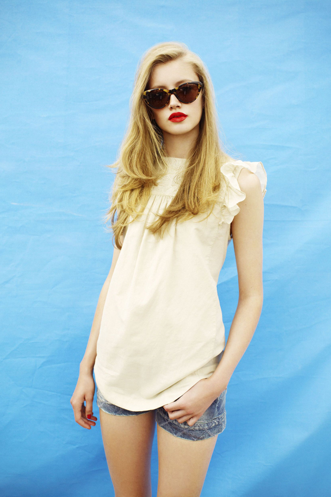 Twenty8Twelve 2012DƬ