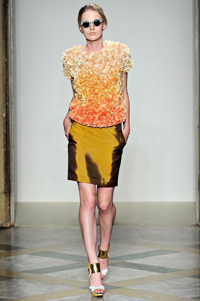 Albino 2012DƬ