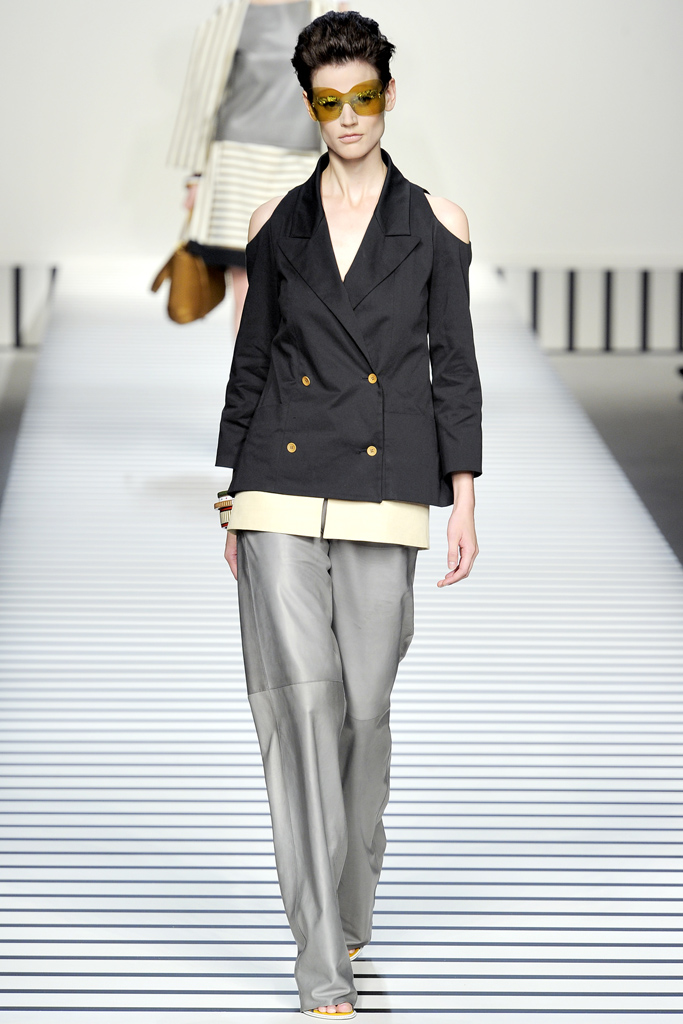 Fendi 2012DƬ